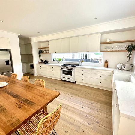 Unwind Guesthouse Byron Bay Exterior foto